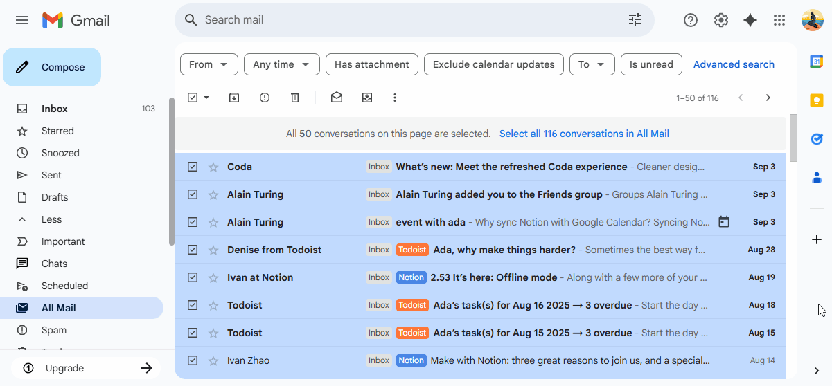 Gmail「すべてのメール」ビューでページ上部のチェックボックスが選択された状態。バナーには「このページの50件のスレッドが選択されました。すべてのメールの116件のスレッドをすべて選択」と表示。メッセージがハイライトされ、上部ツールバーにゴミ箱アイコンが表示されている状態。