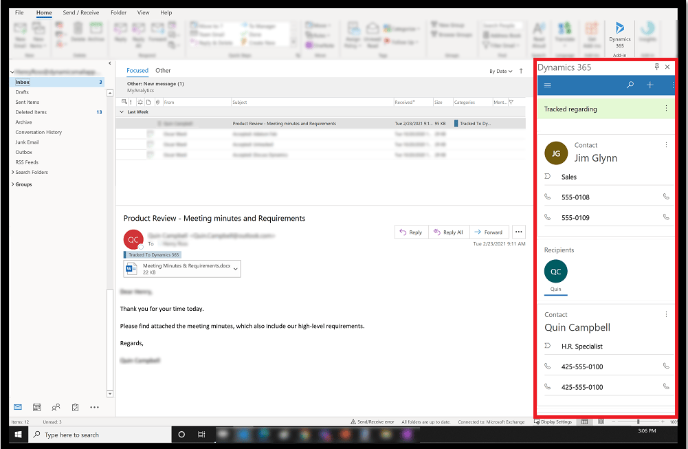 Painel do Dynamics 365 encaixado à direita de uma mensagem aberta no Outlook clássico, com os cartões de contato do remetente e do destinatário
