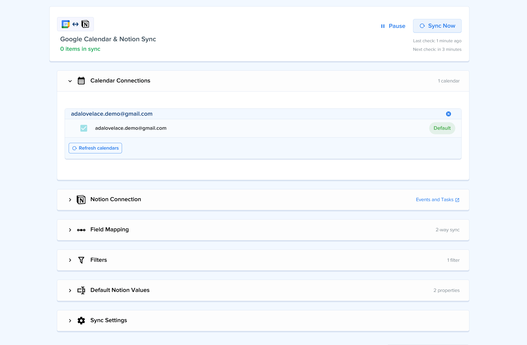 Panel de 2sync con una sincronización bidireccional de Google Calendar y Notion ya configurada: la cuenta de Google conectada, la base de datos de Notion "Events and Tasks" vinculada, mapeo de campos en dos sentidos, filtros y un botón Sync Now.