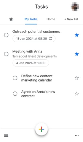 Application mobile Google Tasks sur iPhone affichant une liste de tâches avec plusieurs éléments, des dates d'échéance et des sous-tâches
